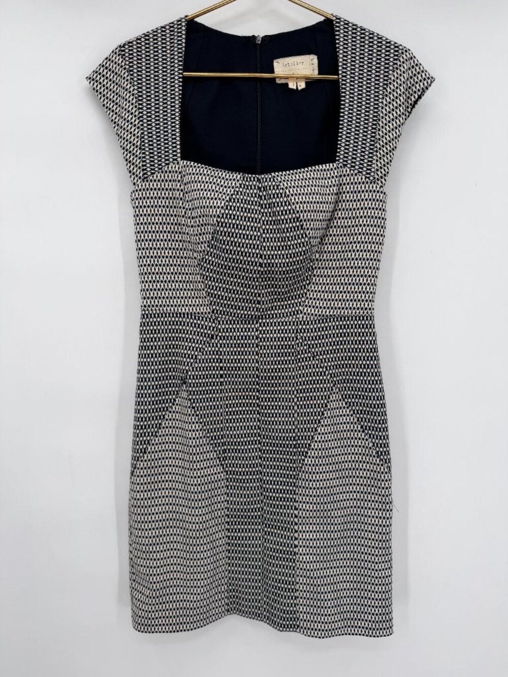 Nicole Miller Artelier Women’s 8 Navy Ivory Geometric Jacquard Sheath Dress
